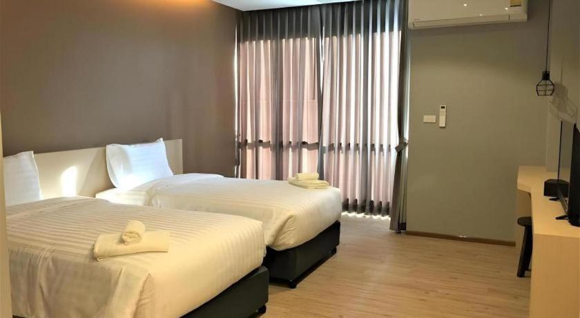 Sans Hotel Ratchaburi Luaran gambar