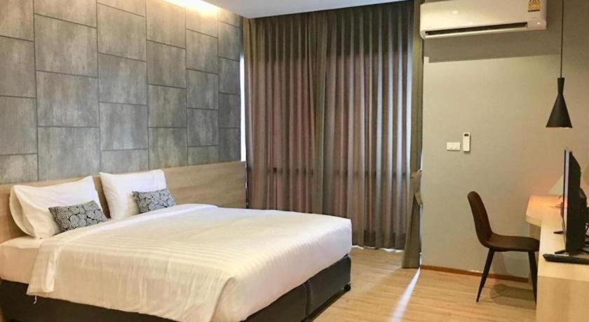 Sans Hotel Ratchaburi Luaran gambar